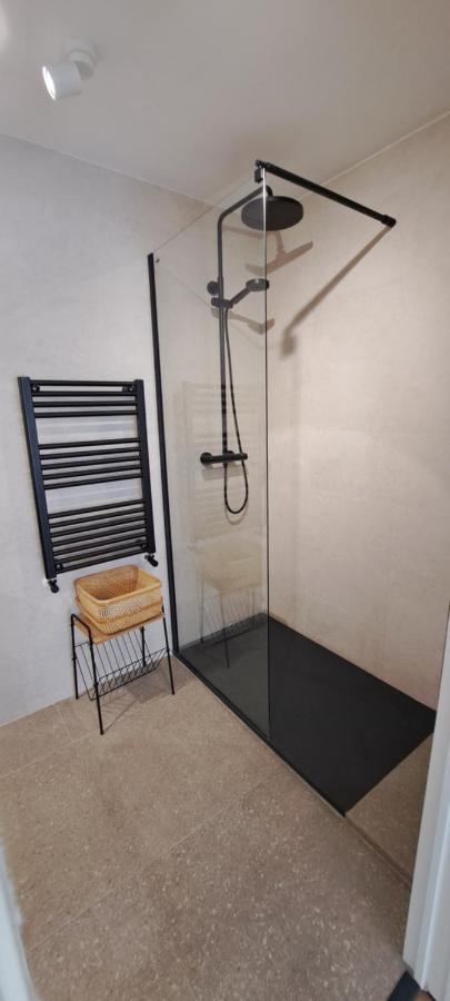 Apartamento Con Suite, Zona De Trabajo Y Yoga Wifi Y Garaje Castro Urdiales Eksteriør bilde